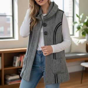 Manyus Women's Black and Gray Herringbone Vest Large